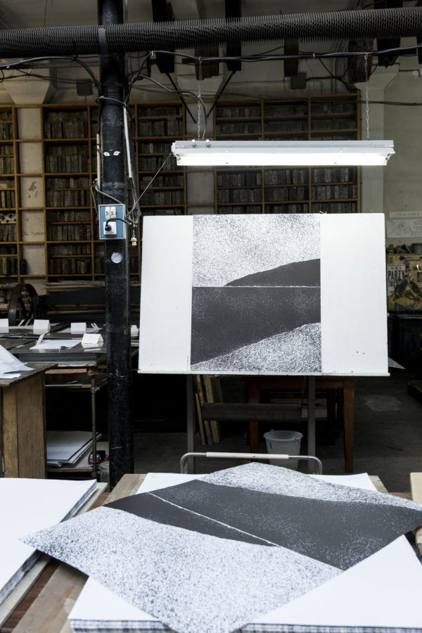sea-scape-tanc-print-them-all-lithograph-publishing-house-artprint-paris